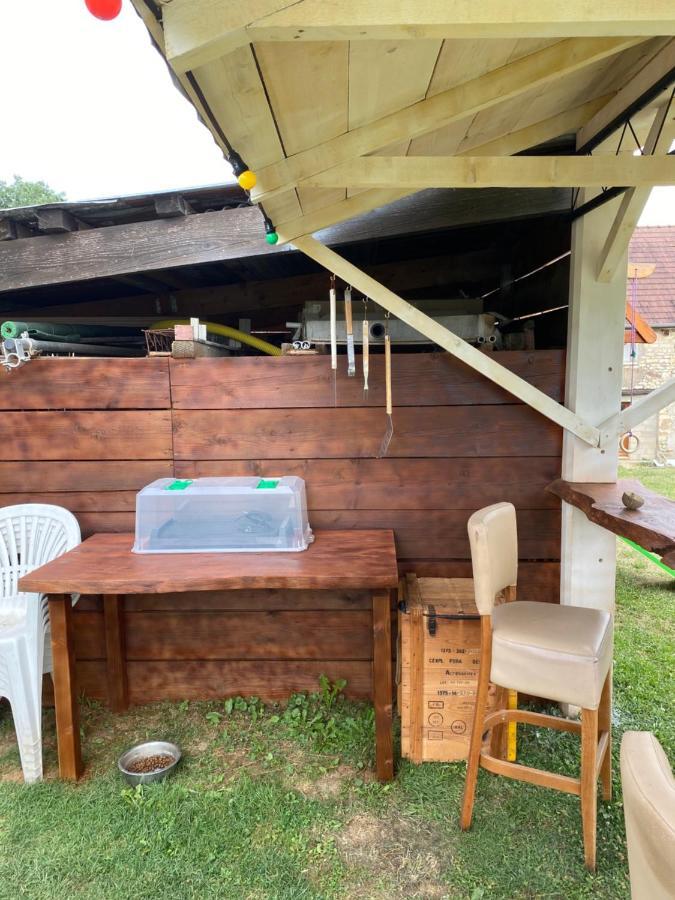 Apartamento L'Entrenous Charmes  Exterior foto